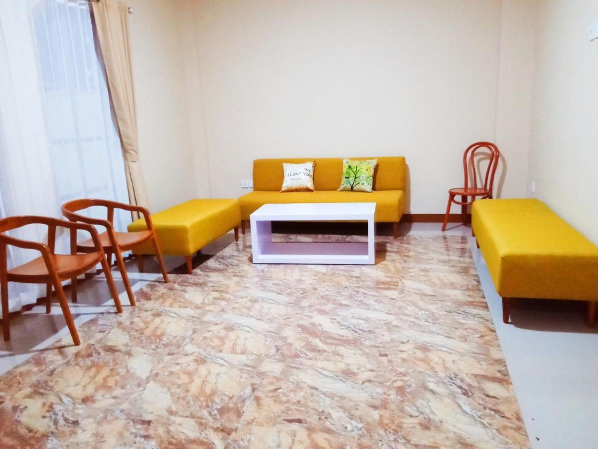 Bluefire Homestay Syariah Banyuwangi  Exterior photo